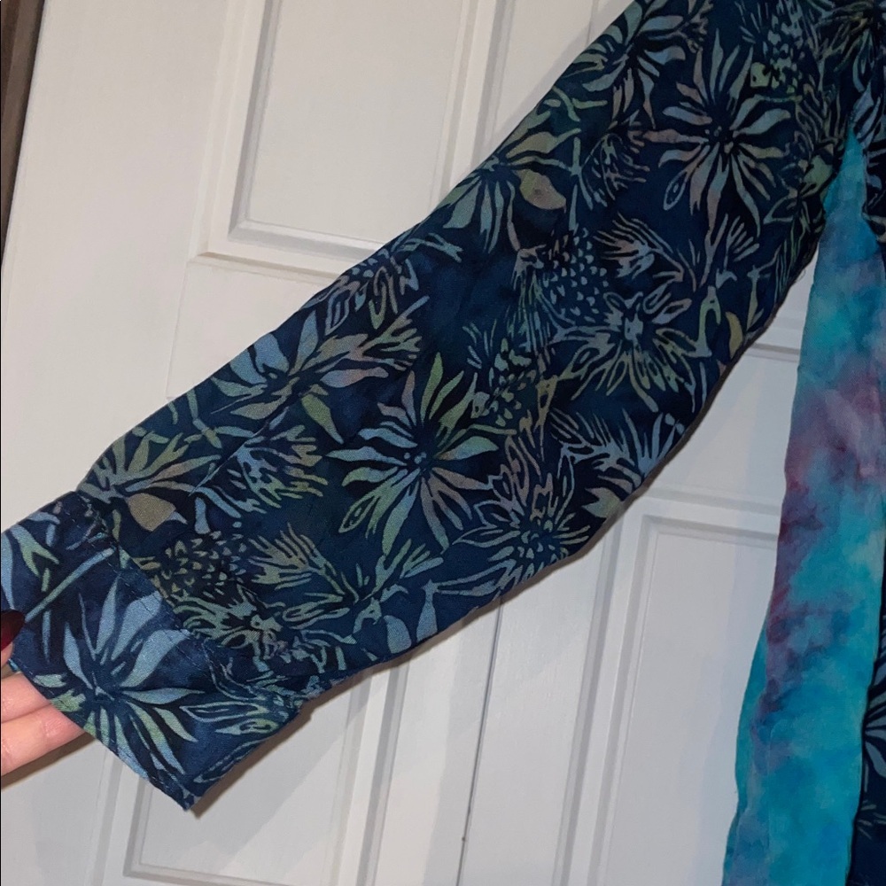 Soft Surroundings Navy and Teal Floral Blouse - Picture 7 of 12